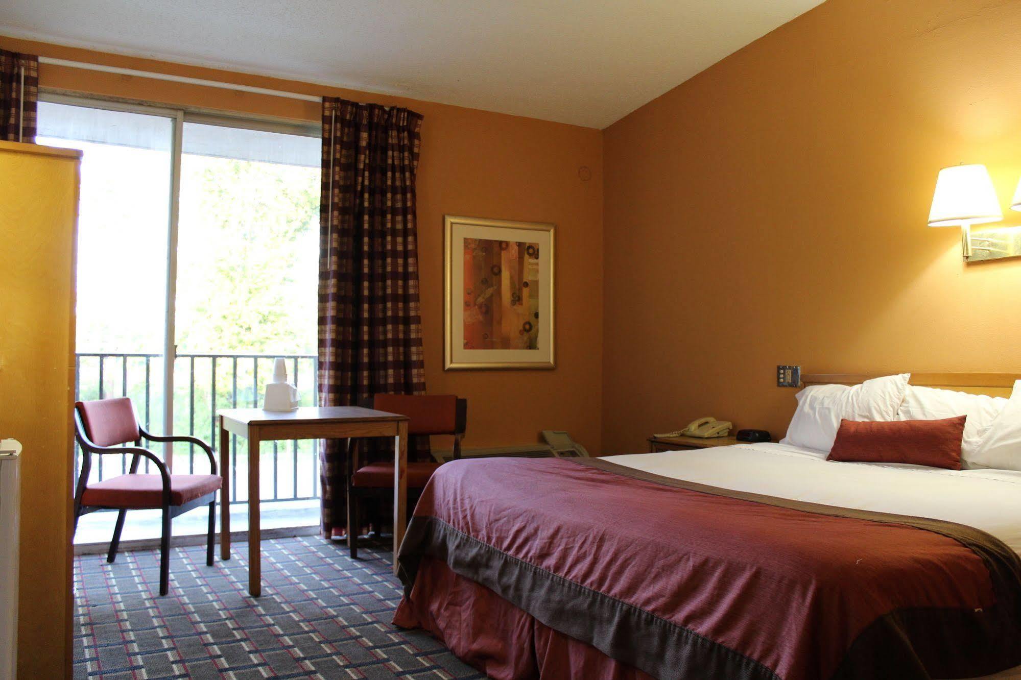 ทราเวลลอดจ์ ฮาร์ดีวิลล์ Hotel ภายนอก รูปภาพ