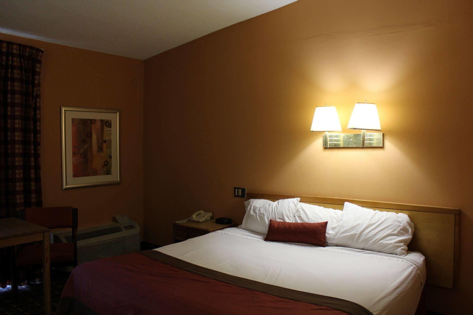 ทราเวลลอดจ์ ฮาร์ดีวิลล์ Hotel ภายนอก รูปภาพ